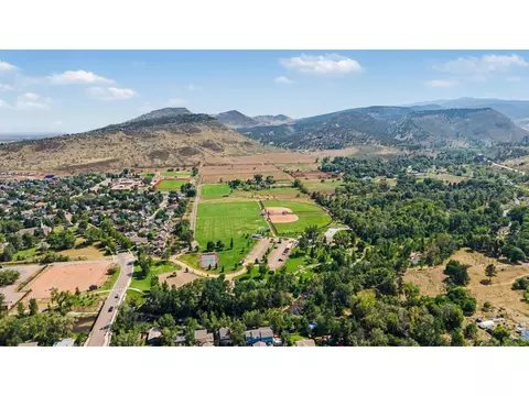 View/Area - 259 Riverside Dr, Lyons, CO 80540 photo 9 of 10