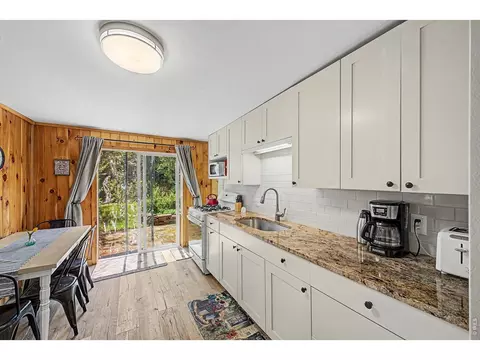 Kitchen - 259 Riverside Dr, Lyons, CO 80540 photo 1 of 6