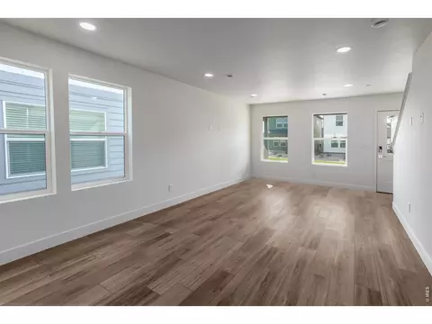 Living - 955 Trumpet Ln, Windsor, CO 80550 photo 3 of 4