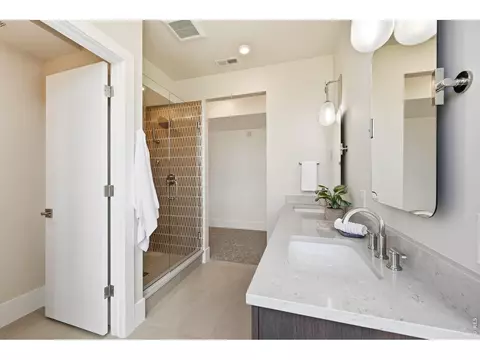 Bath - 1633 17th #A, Boulder, CO 80302 photo 1 of 5