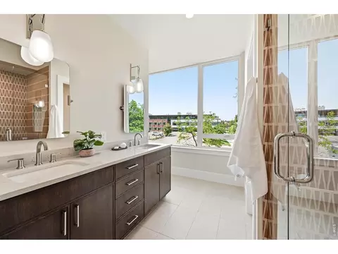 Bath - 1633 17th #A, Boulder, CO 80302 photo 2 of 5