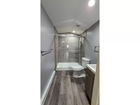 Bath - 611 Douglas St, Sterling, CO 80751 photo 5 of 5