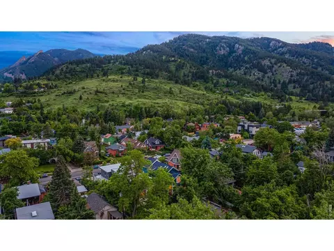 View/Area - 435 Arapahoe Ave, Boulder, CO 80302 photo 3 of 4