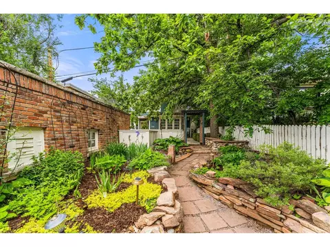 Exterior - 435 Arapahoe Ave, Boulder, CO 80302 photo 7 of 9