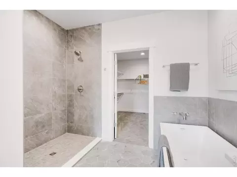 Bath - 5706 3rd St, Greeley, CO 80634 photo 2 of 3