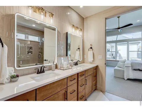Bath - 1298 Burt Ave, Berthoud, CO 80513 photo 2 of 6