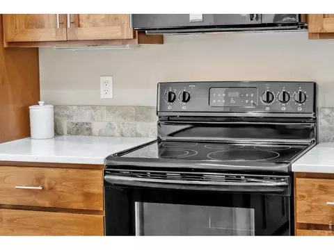 Kitchen - 83 Evans St, Windsor, CO 80550 photo 8 of 8