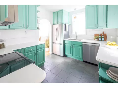 Kitchen - 2447 20th St, Boulder, CO 80304 photo 5 of 5
