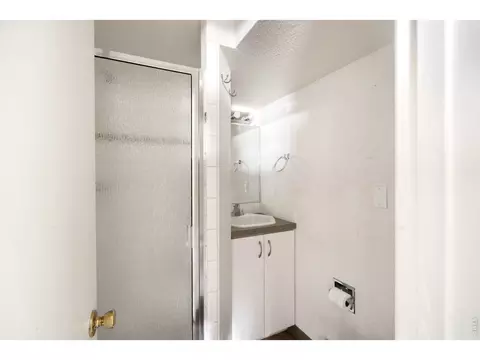 Bath - 2208 9th Ave, Greeley, CO 80631 photo 2 of 2