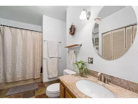 Bath - 1800 Sumac Ave, Boulder, CO 80304 photo 4 of 4