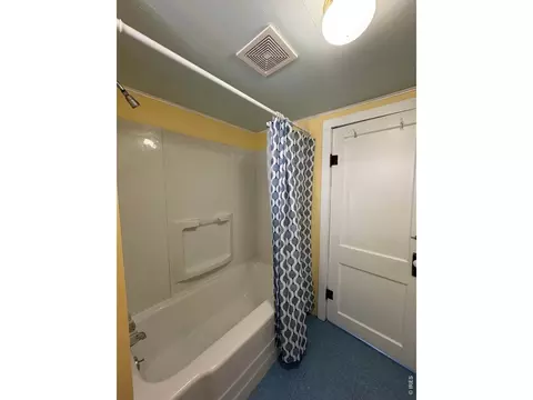 Bath - 648 Harrison St, Walden, CO 80480 photo 2 of 2