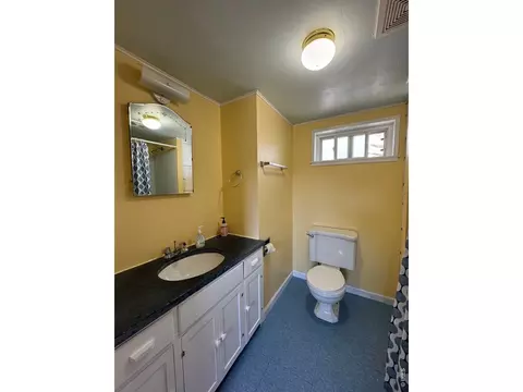 Bath - 648 Harrison St, Walden, CO 80480 photo 1 of 2