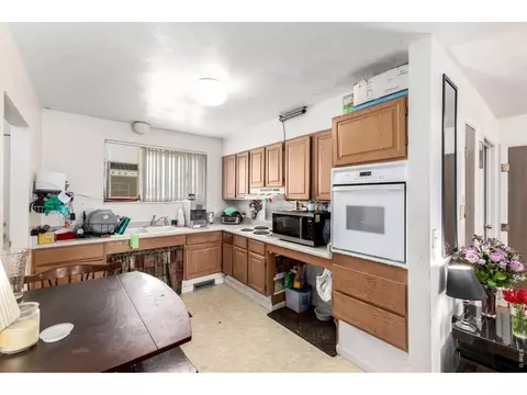 Kitchen - 27 Newland Ct, Lakewood, CO 80226 photo 1 of 4