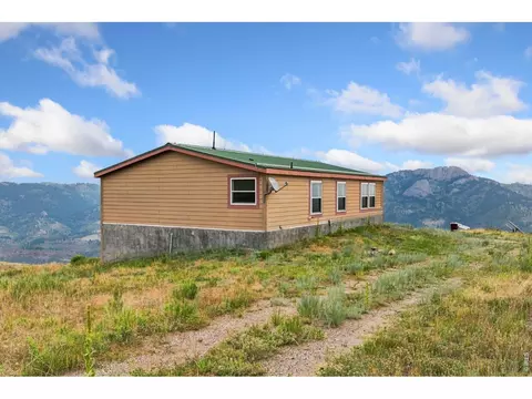 8266 Gray Squirrel Ct, Loveland, CO 80538