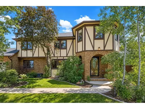 1224 Twin Peaks Cir, Longmont, CO 80503