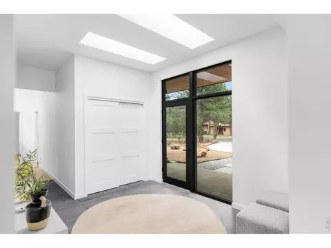 Entry Way - 2709 S Lakeridge Trl, Boulder, CO 80302 photo 1 of 1