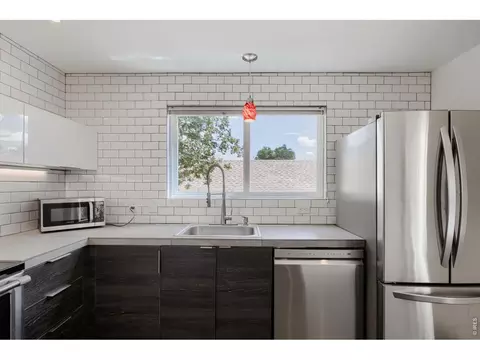 Kitchen - 3061 Redstone Ln, Boulder, CO 80305 photo 1 of 4