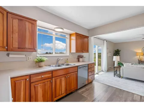Kitchen - 4701 Meining Rd, Berthoud, CO 80513 photo 4 of 4