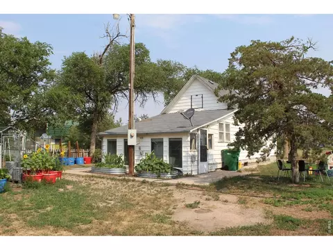 208 Cheyenne Ave, Grover, CO 80729