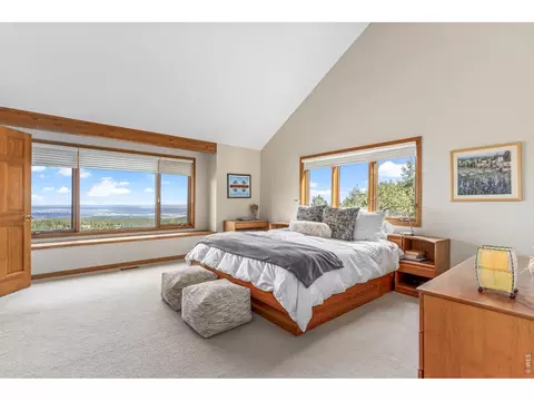 Bedroom - 716 Brook Rd, Boulder, CO 80302 photo 1 of 6
