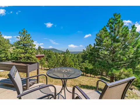Exterior - 716 Brook Rd, Boulder, CO 80302 photo 4 of 7
