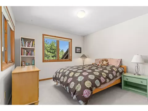 Bedroom - 716 Brook Rd, Boulder, CO 80302 photo 3 of 6