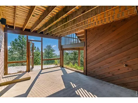 Exterior - 716 Brook Rd, Boulder, CO 80302 photo 5 of 7