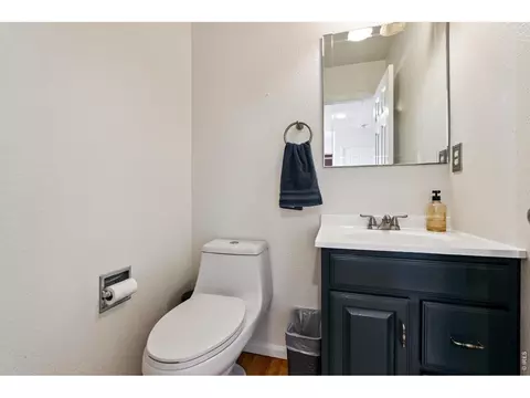 Bath - 10220 Echo Cir, Longmont, CO 80504 photo 1 of 5