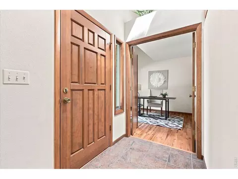 Entry Way - 4636 Tally Ho Trl, Boulder, CO 80301 photo 2 of 2