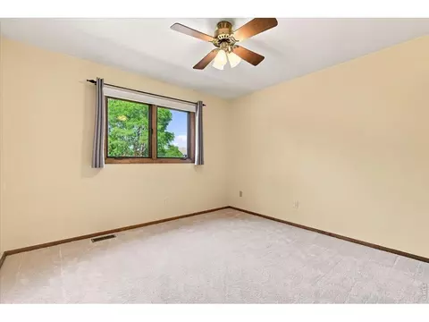 Bedroom - 4636 Tally Ho Trl, Boulder, CO 80301 photo 6 of 6