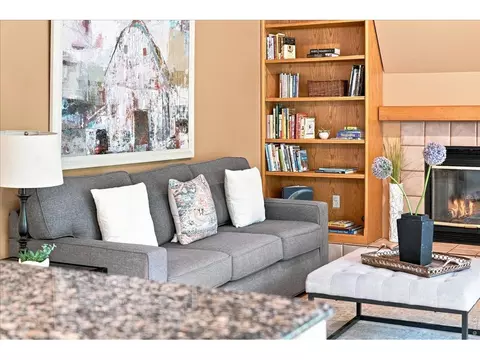 Living - 4636 Tally Ho Trl, Boulder, CO 80301 photo 3 of 4
