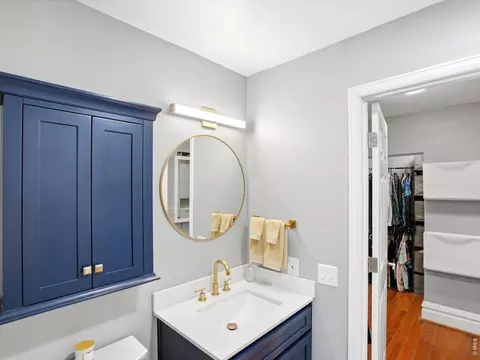 Bath - 807 E 14th Ave # 2, Denver, CO 80218 photo 1 of 6