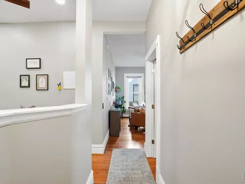 Entry Way - 807 E 14th Ave # 2, Denver, CO 80218 photo 4 of 4