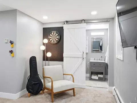 Bath - 807 E 14th Ave # 2, Denver, CO 80218 photo 4 of 6