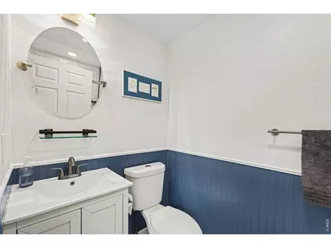 Bath - 4847 Tanglewood Ct, Boulder, CO 80301 photo 4 of 4