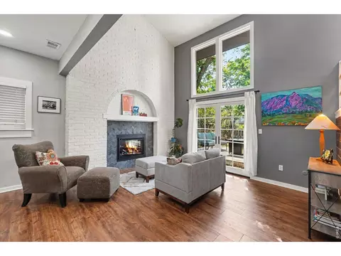 Living - 4847 Tanglewood Ct, Boulder, CO 80301 photo 3 of 3