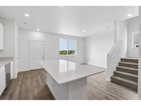 Kitchen - 4016 Agnes St, Evans, CO 80620 photo 4 of 5