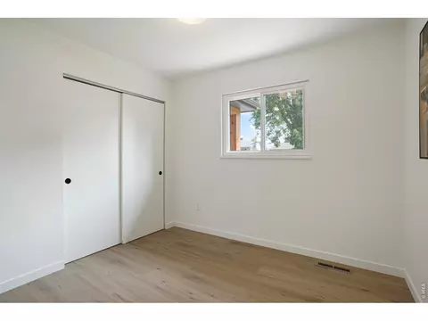 Bedroom - 4483 Sandpiper Cir, Boulder, CO 80301 photo 3 of 4