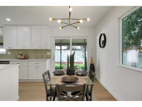Dining - 4483 Sandpiper Cir, Boulder, CO 80301 photo 2 of 2