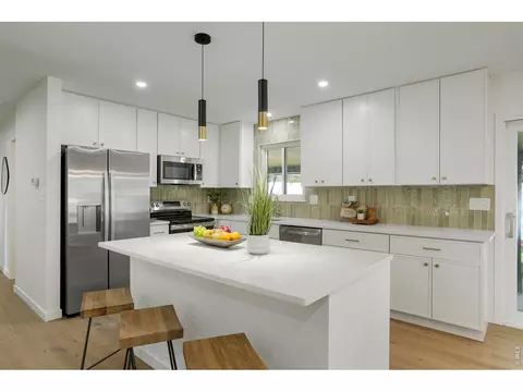 Kitchen - 4483 Sandpiper Cir, Boulder, CO 80301 photo 1 of 4