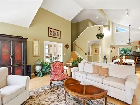 Living - 5056 Coventry Ct, Boulder, CO 80301 photo 3 of 9