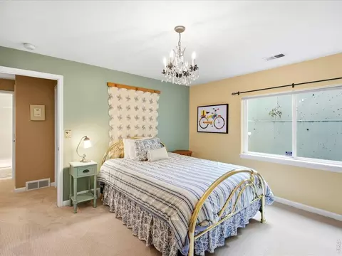 Bedroom - 5056 Coventry Ct, Boulder, CO 80301 photo 5 of 5