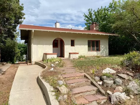 Exterior - 844 12th St, Boulder, CO 80302 photo 1 of 12