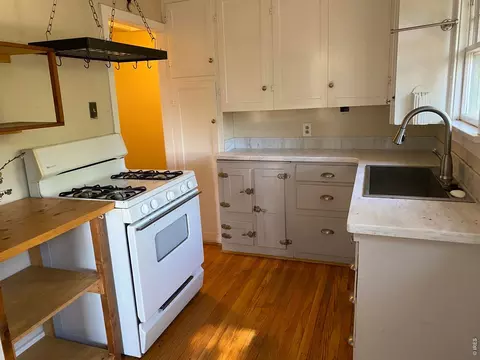 Kitchen - 844 12th St, Boulder, CO 80302 photo 2 of 8