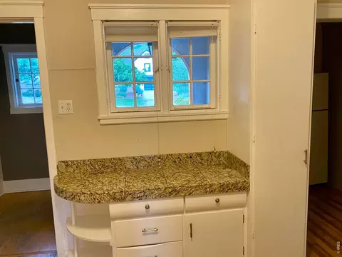 Kitchen - 844 12th St, Boulder, CO 80302 photo 7 of 8