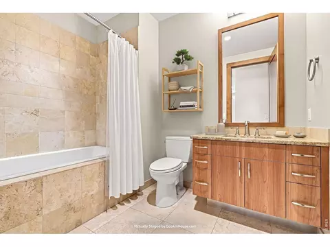 Bath - 1077 Canyon Blvd #211, Boulder, CO 80302 photo 4 of 4