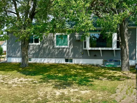 Exterior - 501 Delta Ave, Akron, CO 80720 photo 5 of 6