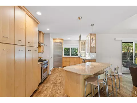 Kitchen - 7233 Four Rivers Rd, Boulder, CO 80301 photo 2 of 6
