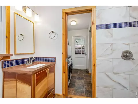 Bath - 3300 Tharp Dr, Laporte, CO 80535 photo 1 of 3