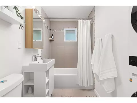 Bath - 3125 Denton Ave, Boulder, CO 80303 photo 2 of 2